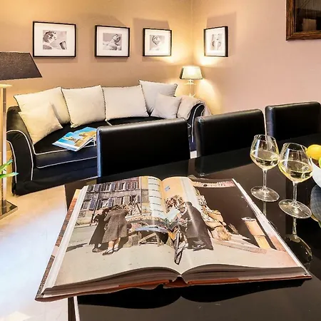 Appartamento The Brunetti - Luxury Serviced *