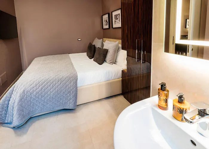 Apartment The Brunetti - Luxury Serviced Rome