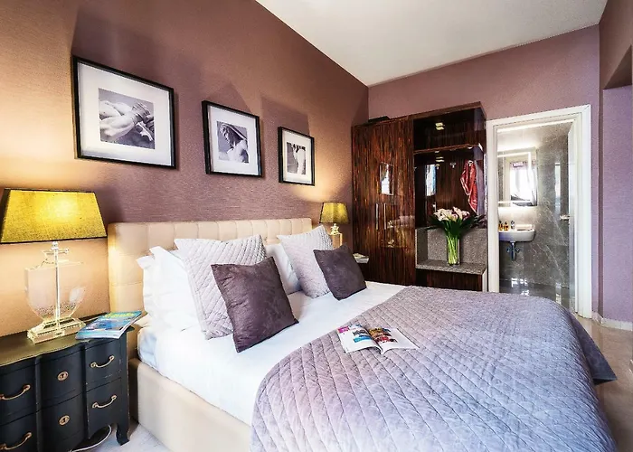 The Brunetti - Luxury Serviced